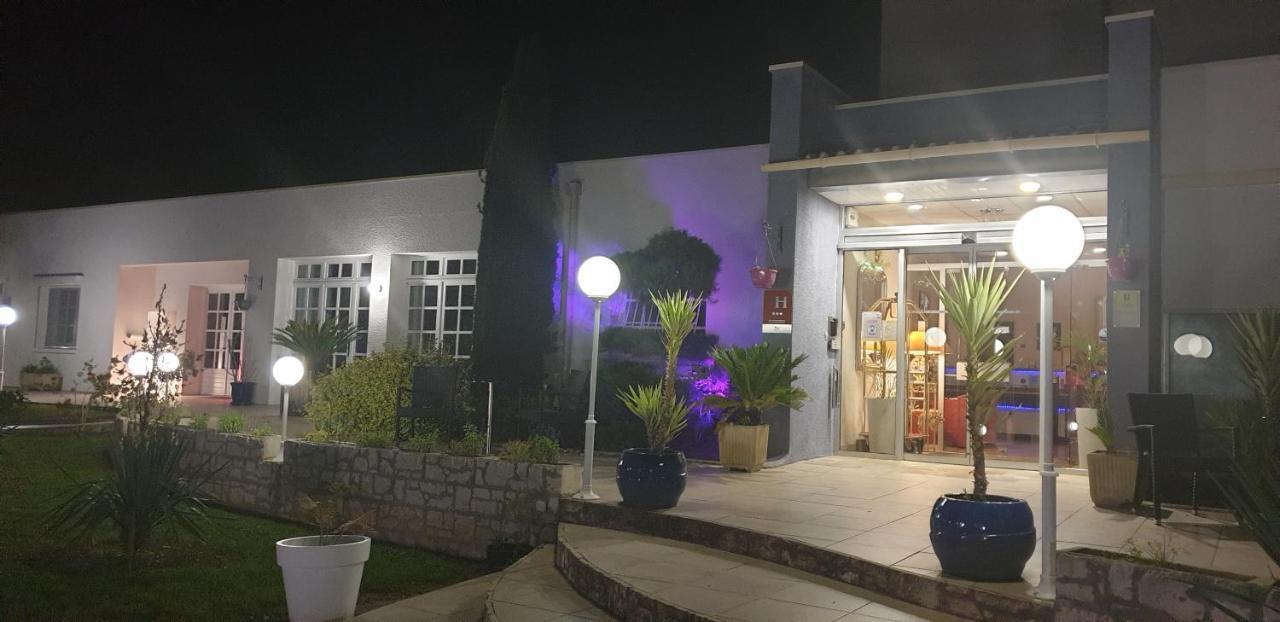 Logis Hotel & Restaurant Le Fleurance Exteriér fotografie